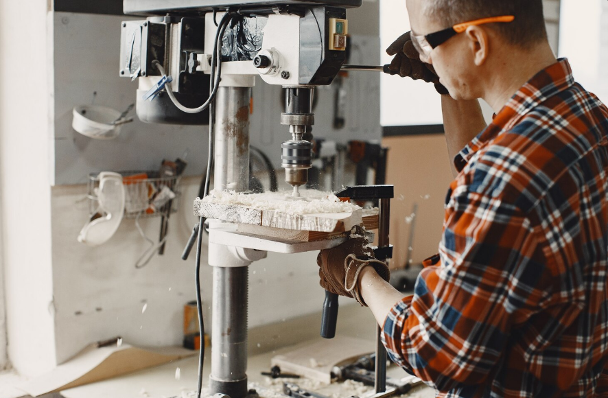 metal injection molding vs cnc machining