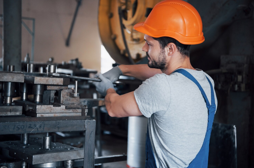 die casting vs injection molding